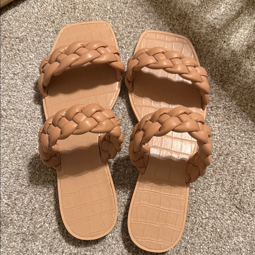 Zara Braided Leather Sandals in Tan